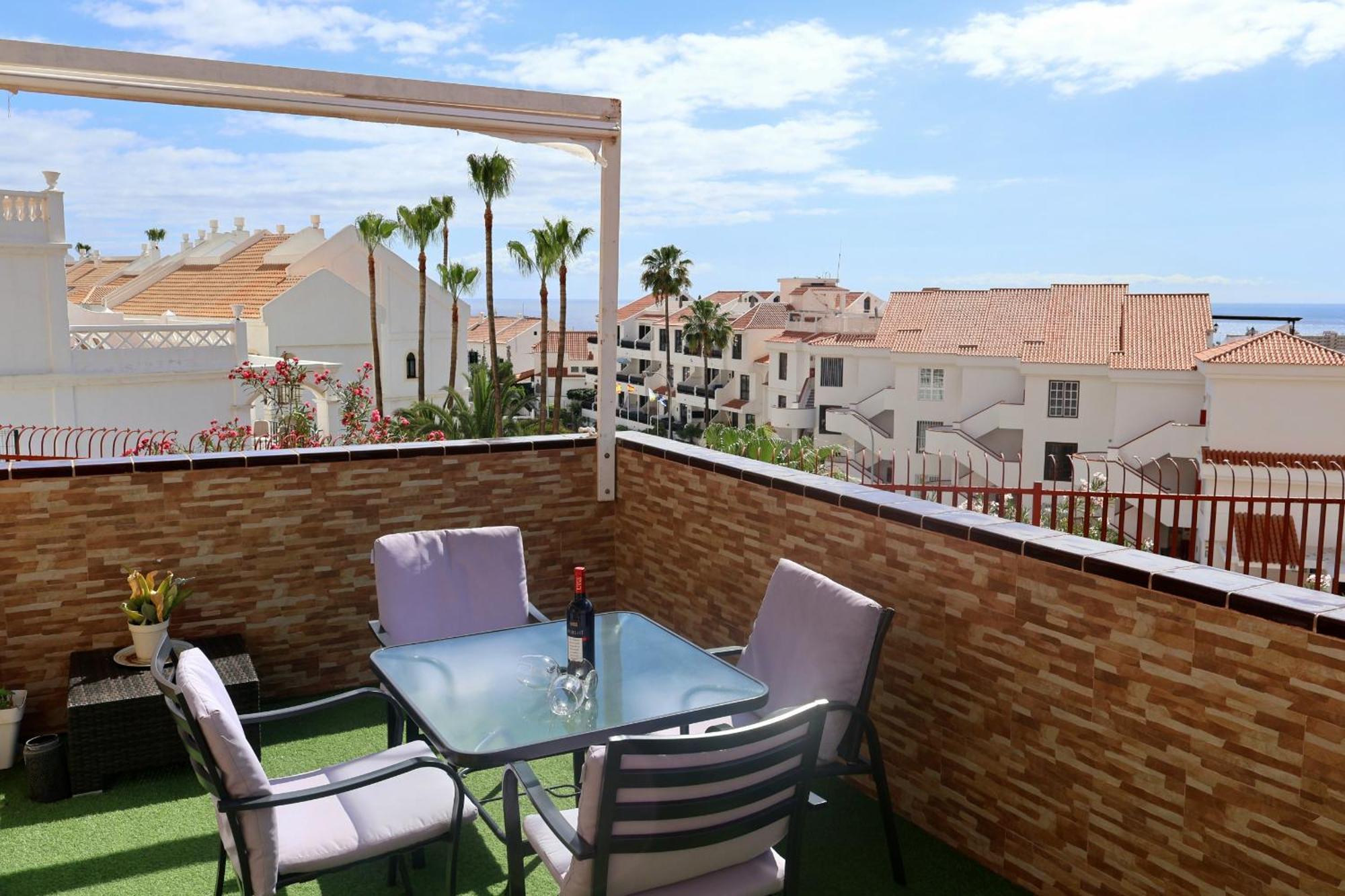 The Heights Apartment Los Cristianos Лос Кристианос Экстерьер фото